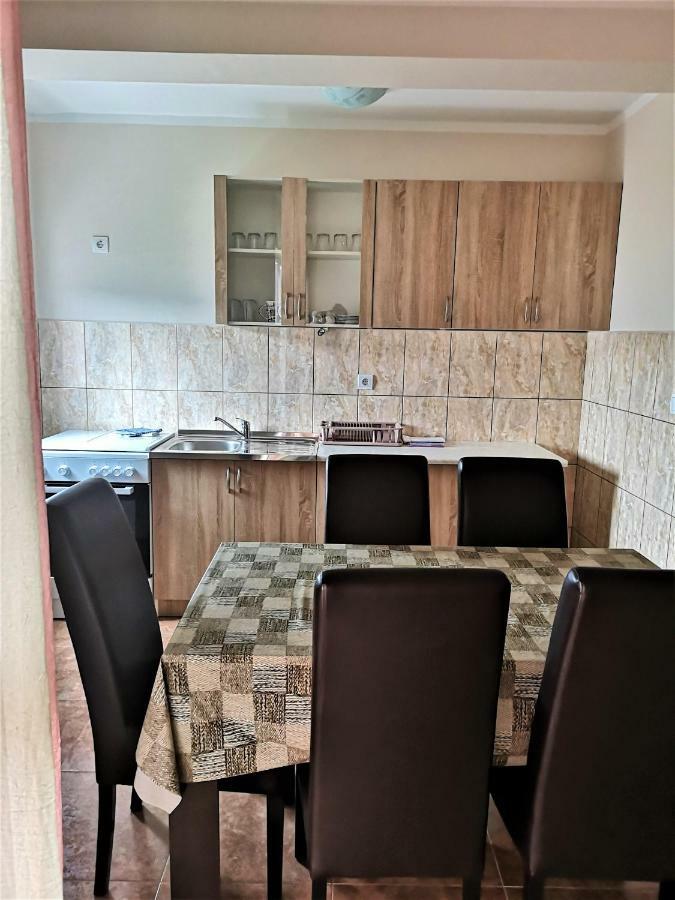 Apartmani Ilic Bečići Zewnętrze zdjęcie